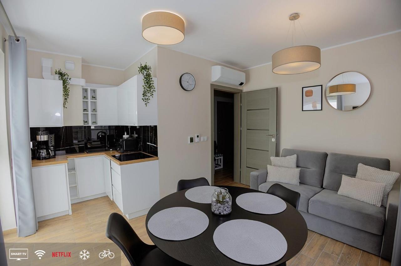 Apartamenty Sun Seasons 24 - Na Wiejskiej Устроне-Морське Екстер'єр фото